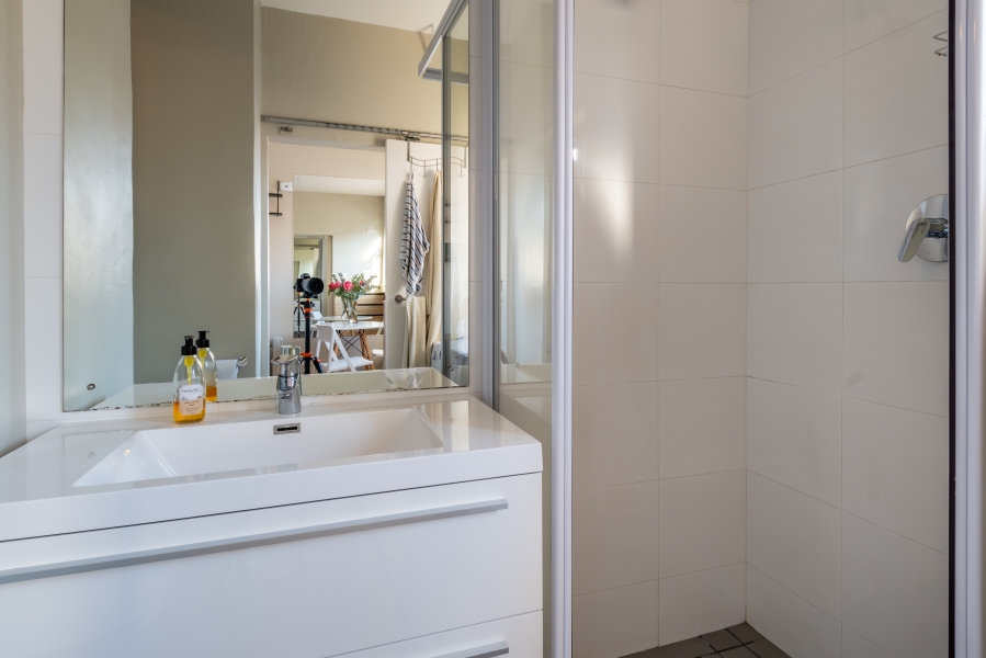 0 Bedroom Property for Sale in Sea Point Western Cape